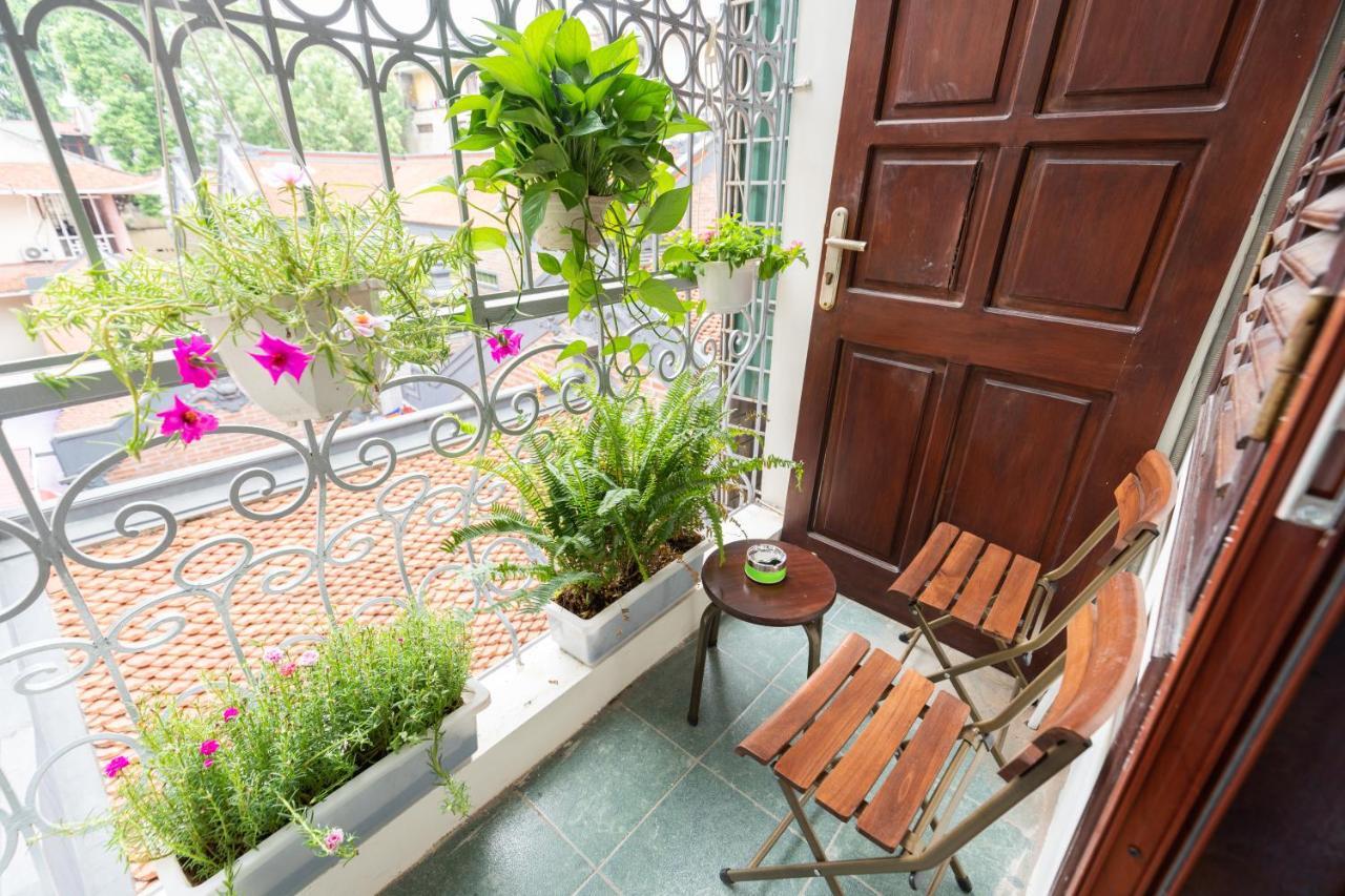 Nusmile'S Homestay & Travel Hanoi Exterior photo