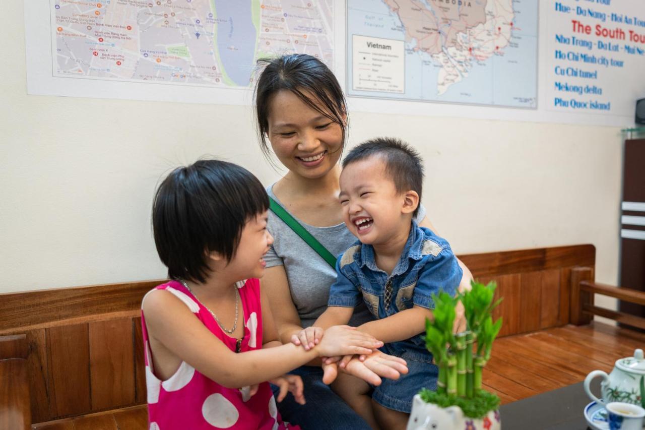 Nusmile'S Homestay & Travel Hanoi Exterior photo